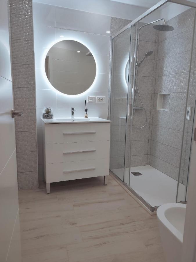 Fantástica Villa reformada con piscina privada Costa Adeje  Exterior foto